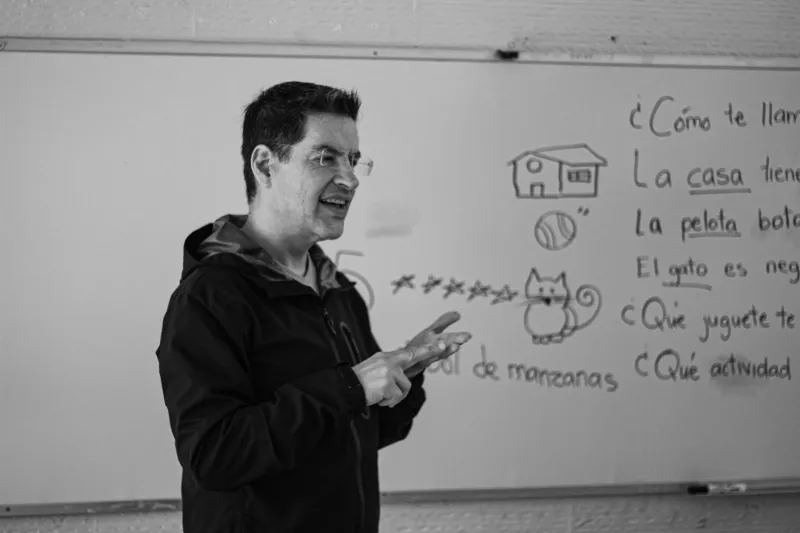 When the News Breaks, America Dials the Arabic Teacher