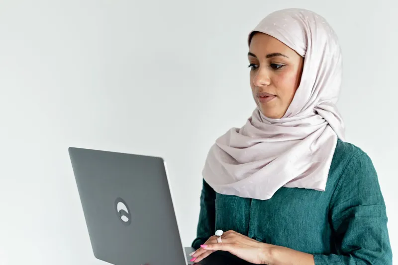 Fasting Between Meetings: The Quiet Revolution Inside the American Office